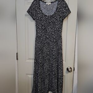 Jessica Simpson Black and White Midi Dress